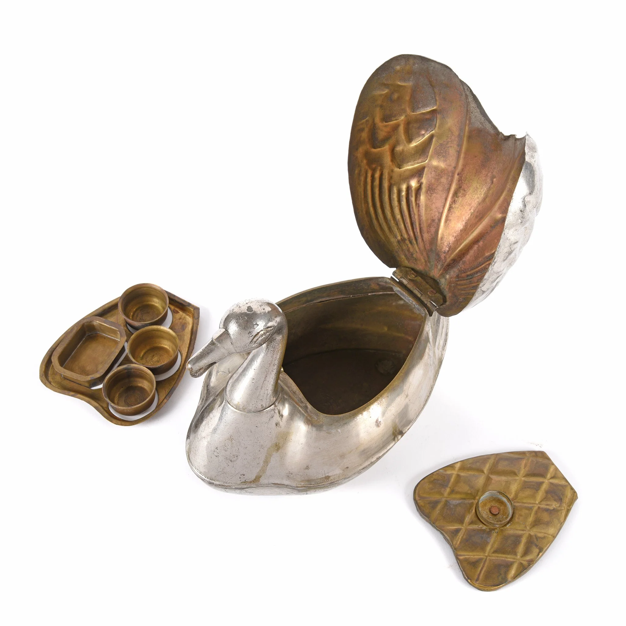 Old Duck Shaped Brass Paan Box - Image 4